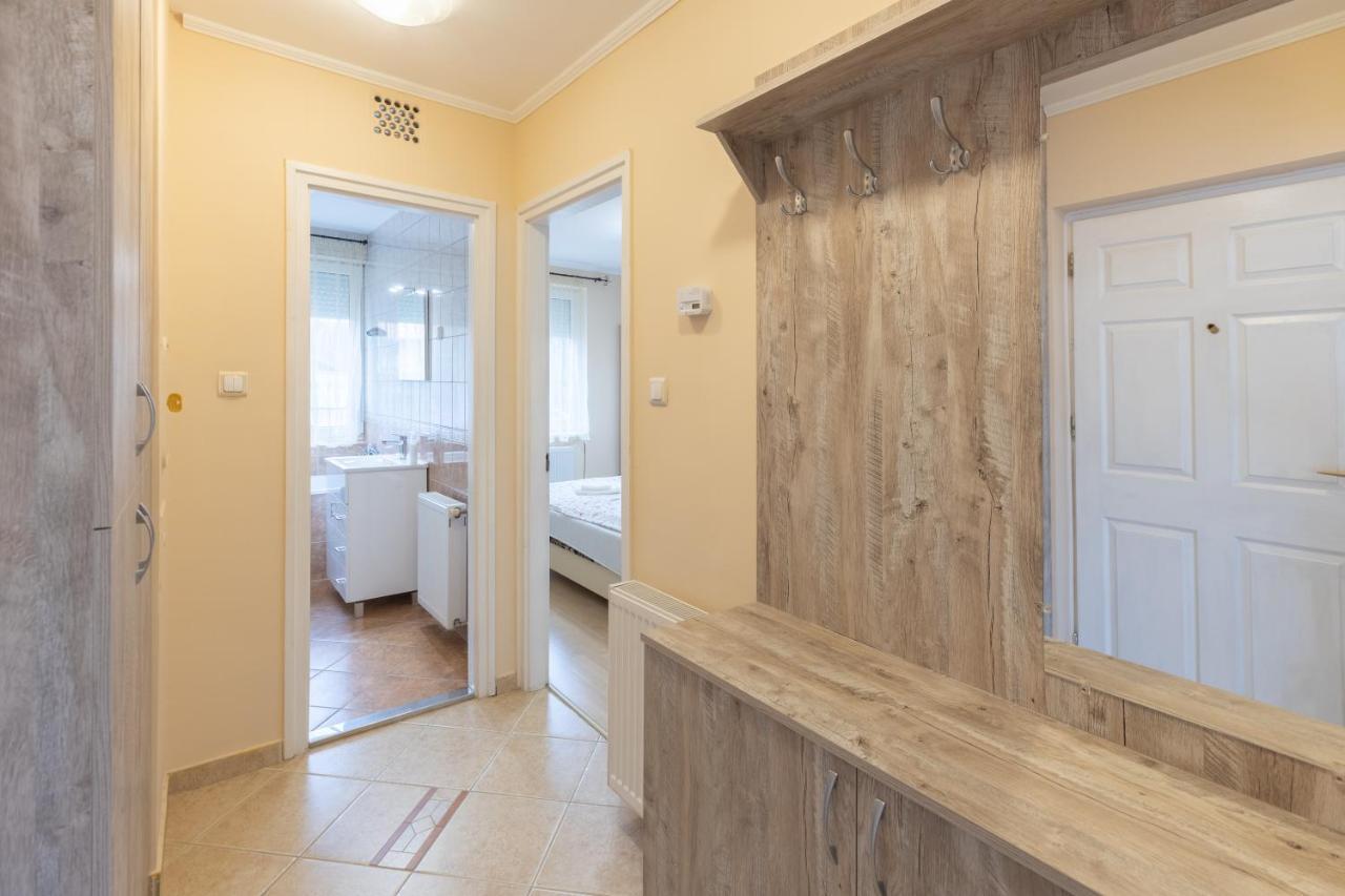 Marta Apartman Hajduszoboszlo Exterior photo