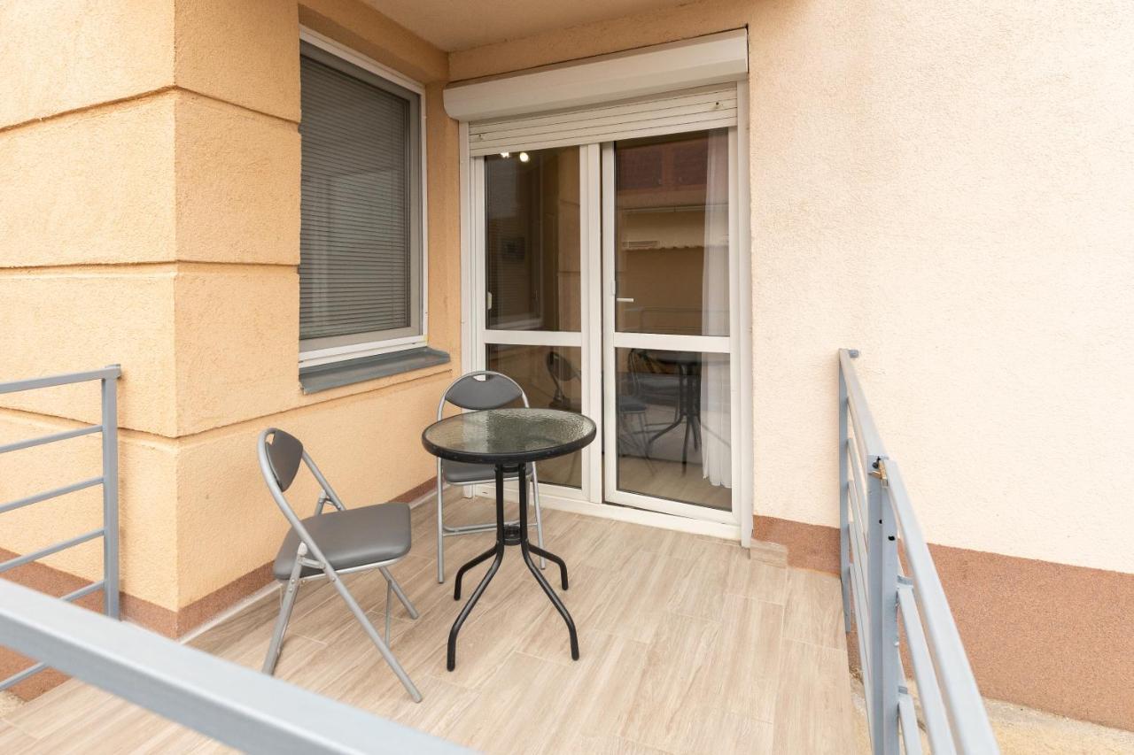 Marta Apartman Hajduszoboszlo Exterior photo
