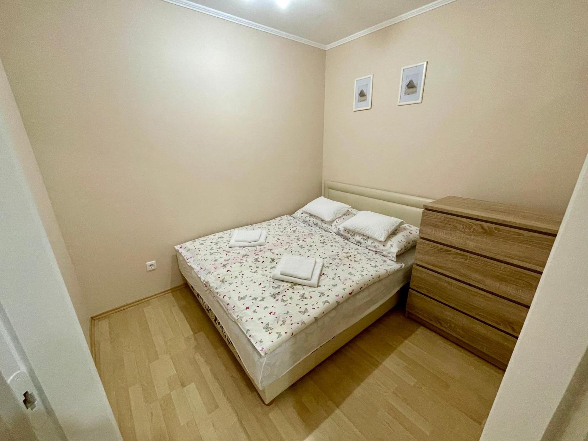 Marta Apartman Hajduszoboszlo Exterior photo